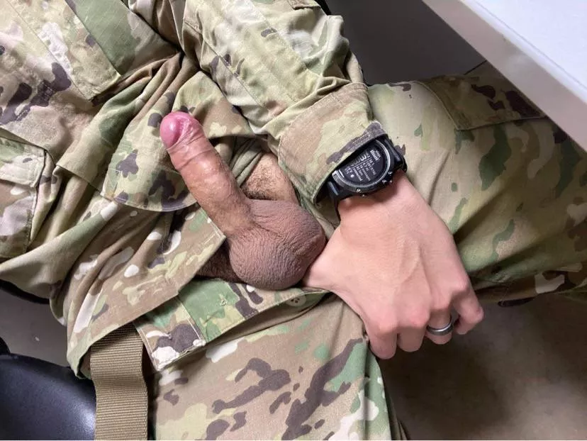 Deployed Cock And Balls Nudes MilitaryMen NUDE PICS ORG