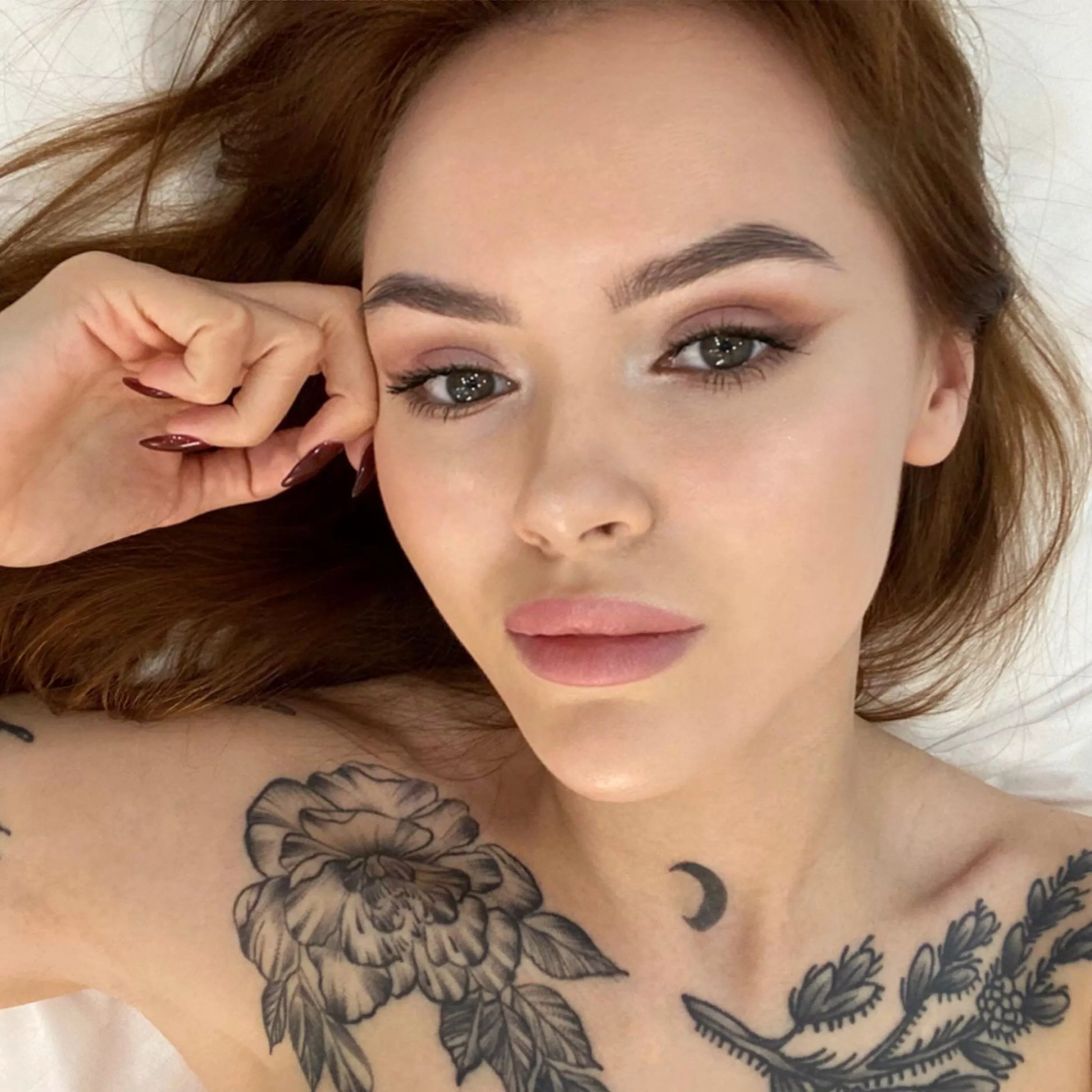 Do You Like Tattooed Girls With Long Nails Nudes Nailfetish Nude