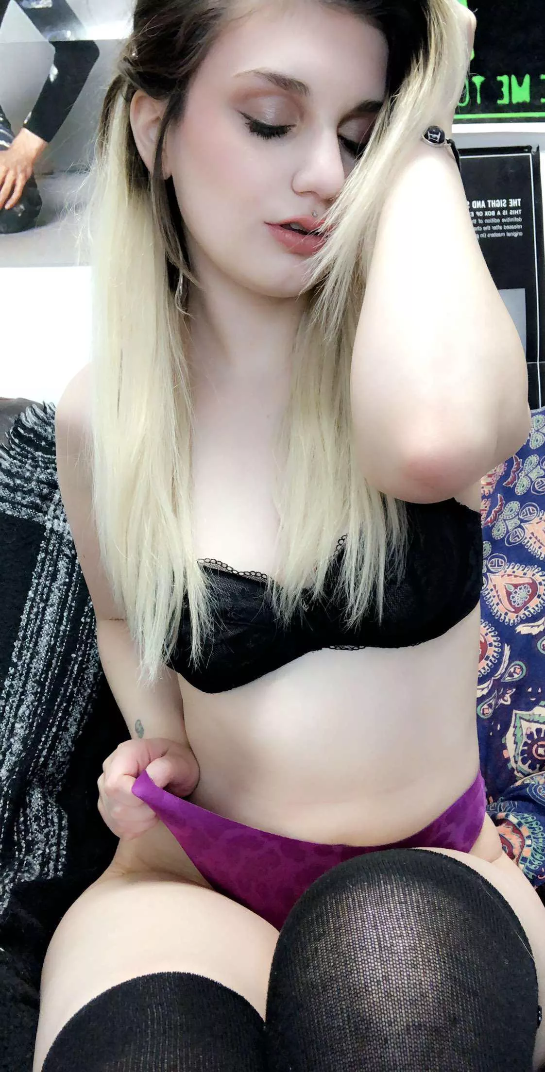 F 25 I Can Make You Cum Twice Babe HMU K1 Kme Janiceadisson