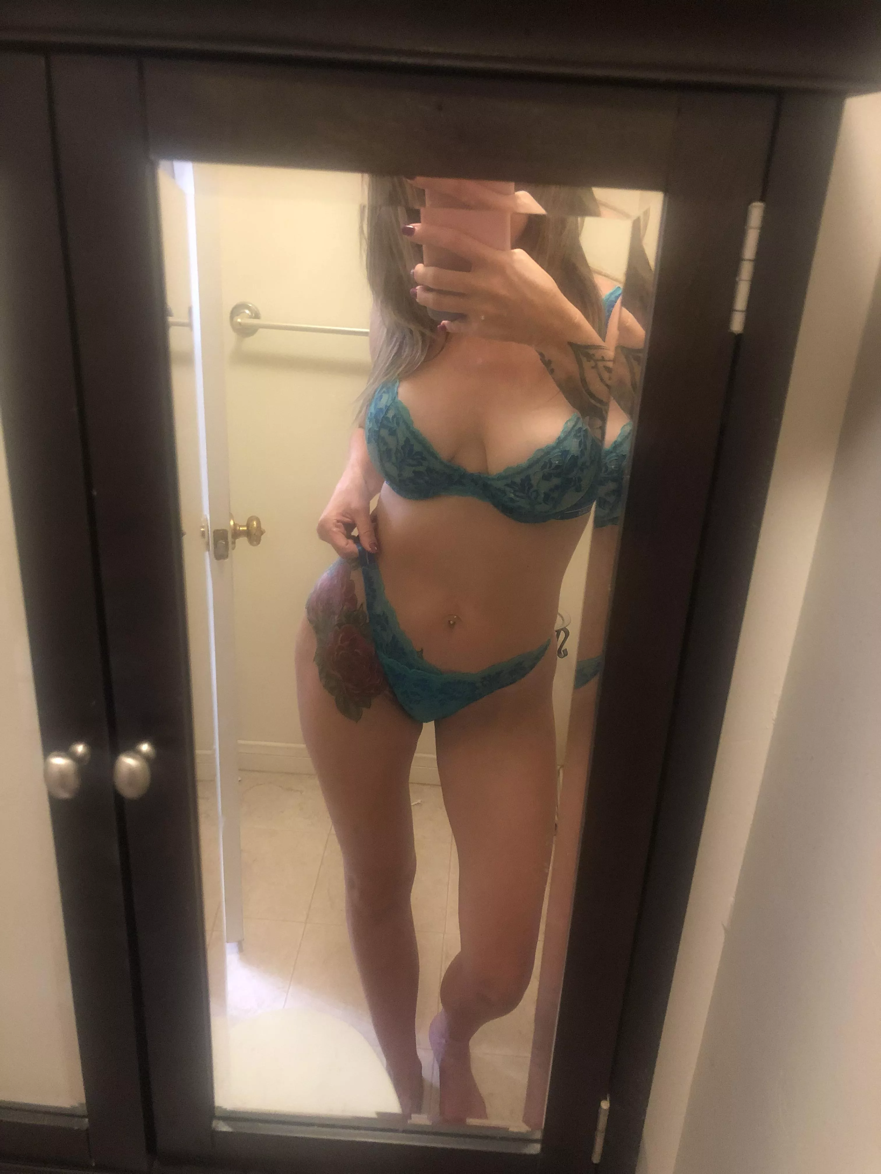 Feeling Myself In My New Set Nudes Lingeriegw Nude Pics Org