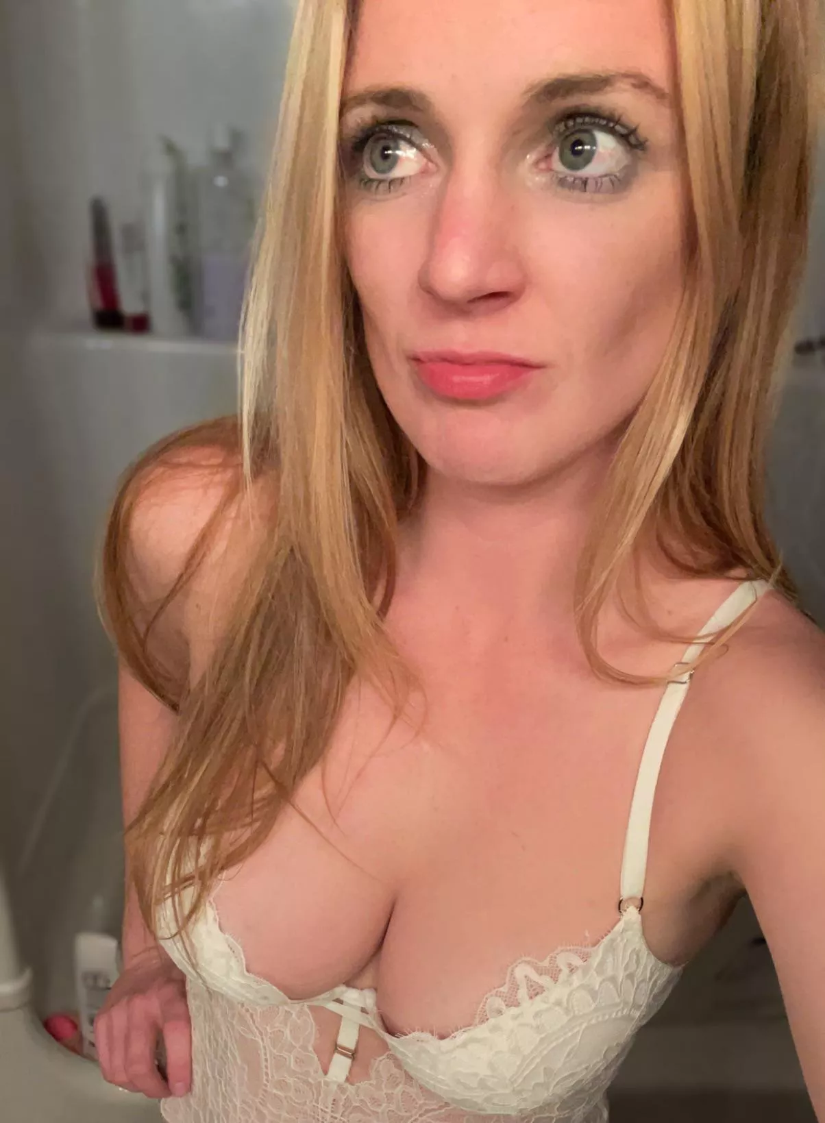 Horny Im AVAILABLE To Make You Cum Sext Snp Cam Fet Gfe