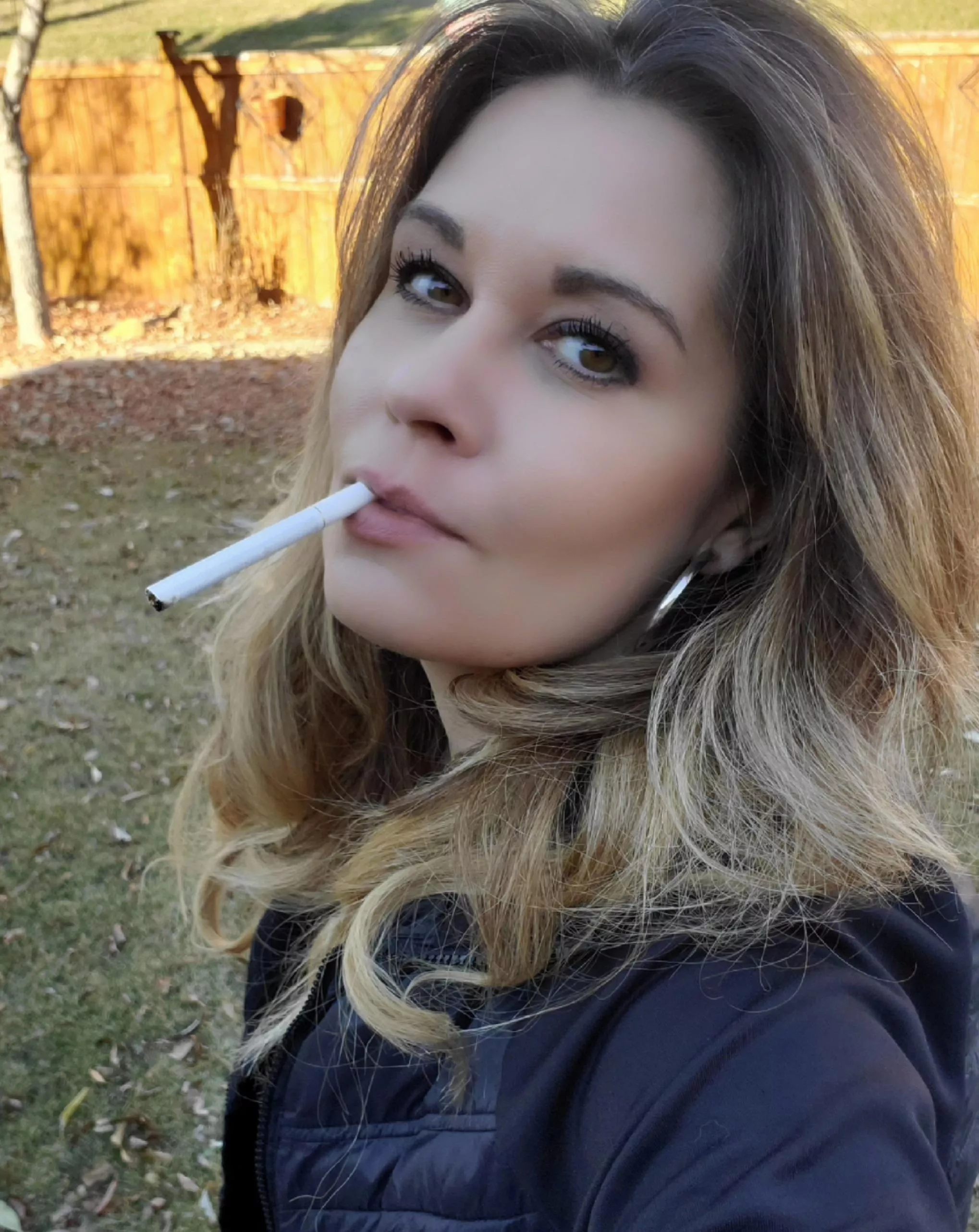 Let S Go For A Smoke Babe 44yr F Nudes Smokingfetish NUDE PICS ORG