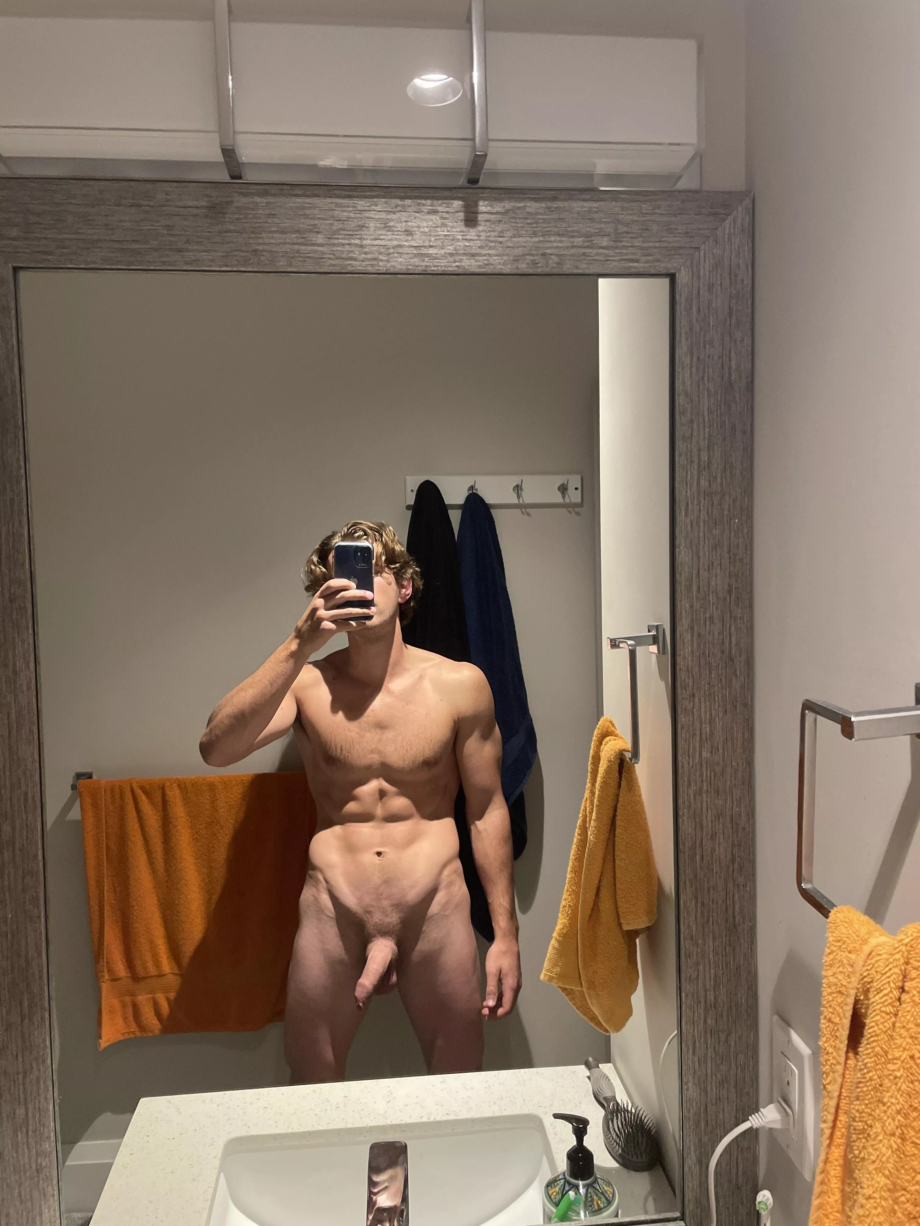 M19 Whod Join Me In The Shower Nudes Cock NUDE PICS ORG