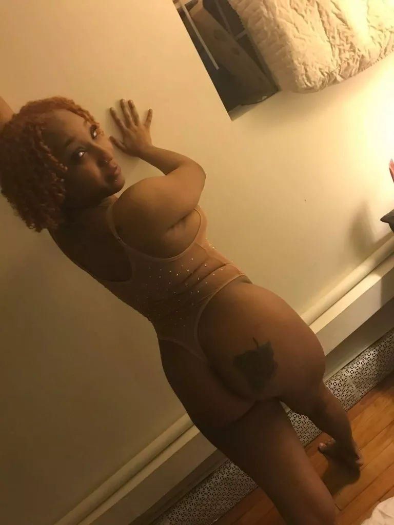 Push Me Up Against The Wall And Fuck Me Link In Comments Nudes