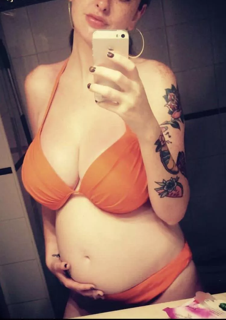 Ready For The Beach Nudes Preggoporn Nude Pics Org