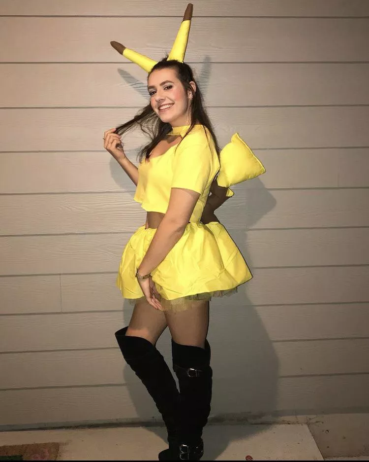 Slutty Pikachu Nudes Sluttyhalloween Nude Pics Org