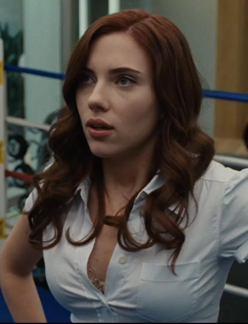 So Horny For Scarlett Johansson Right Now Can Any Buds Please Drain Me