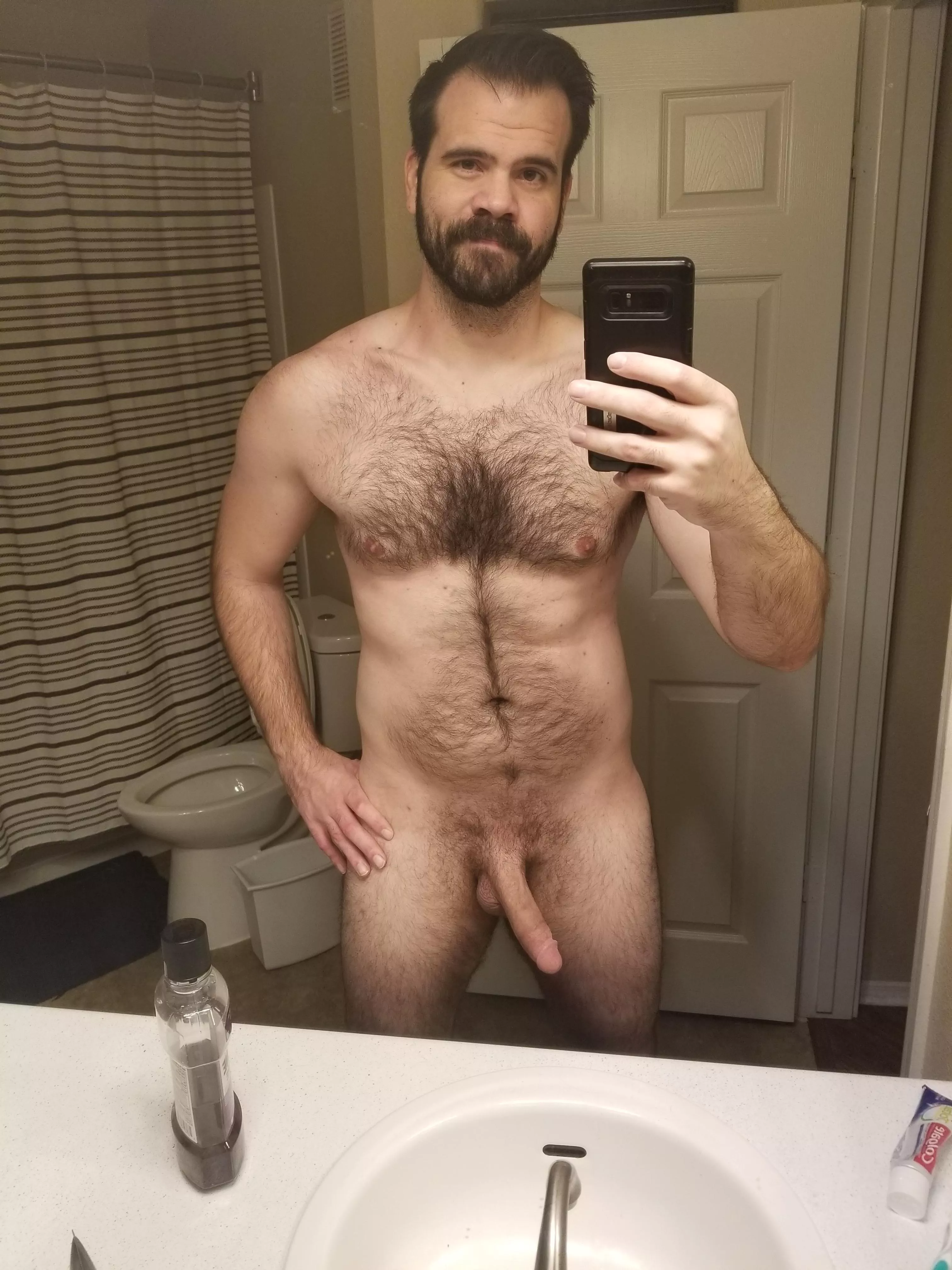 Tgif Nudes Chesthairporn Nude Pics Org