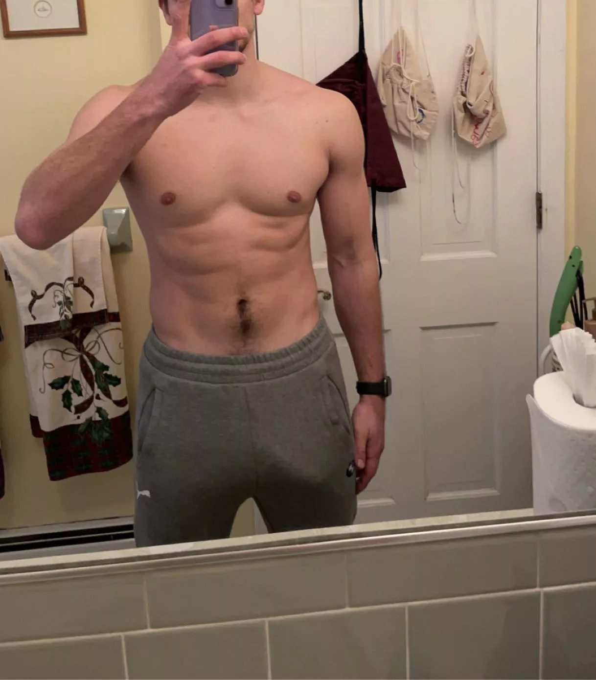 Think Ill Get Some Looks At The Gym Today Nudes Bulges Nude Pics Org