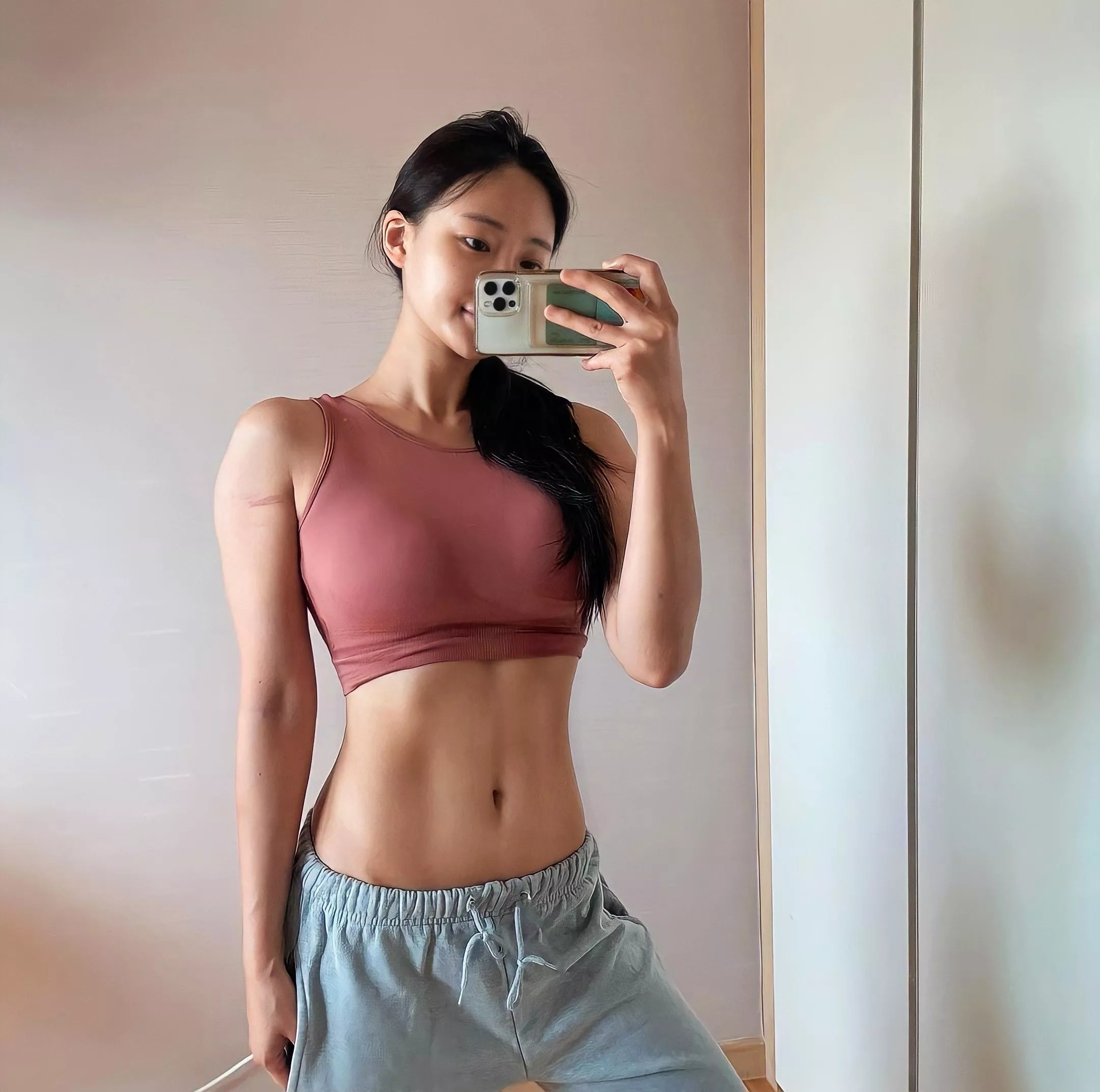 Working On Abs Nudes Juicyasians NUDE PICS ORG