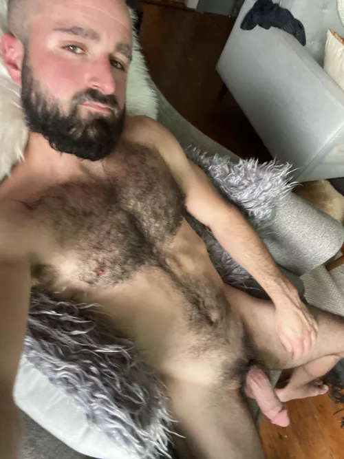 😈