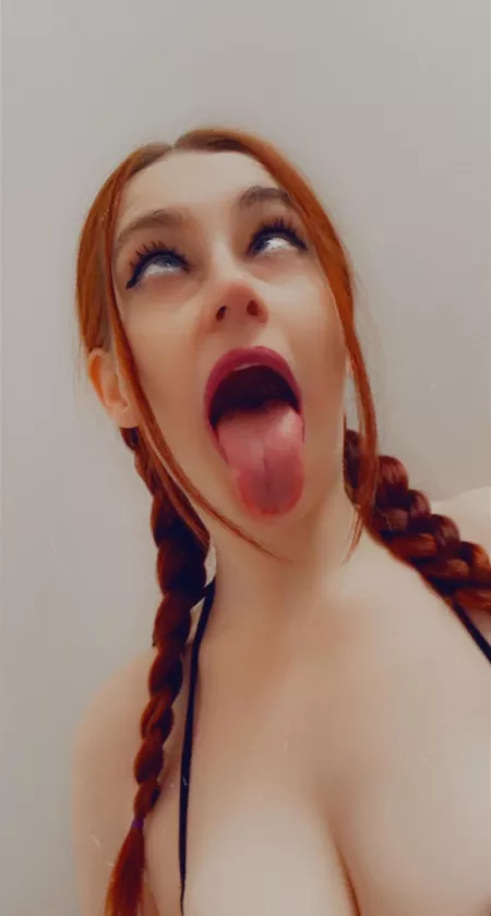 👅🥺
