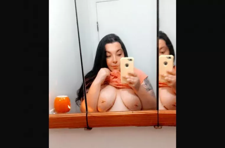 😘 😘