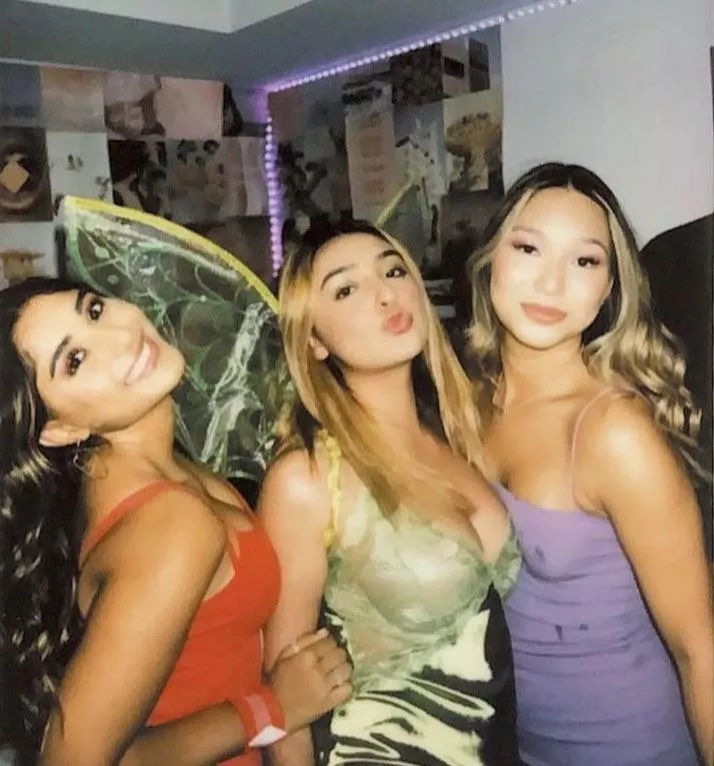 🧚‍♀️🧚🧚‍♂️