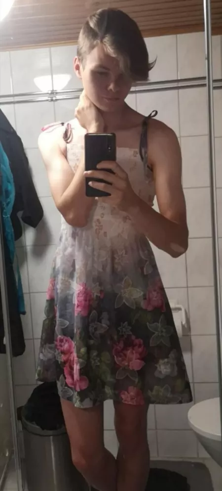 👋👉👈🥺 👋👉👈🥺