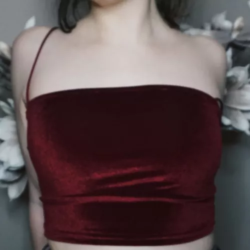 š¤