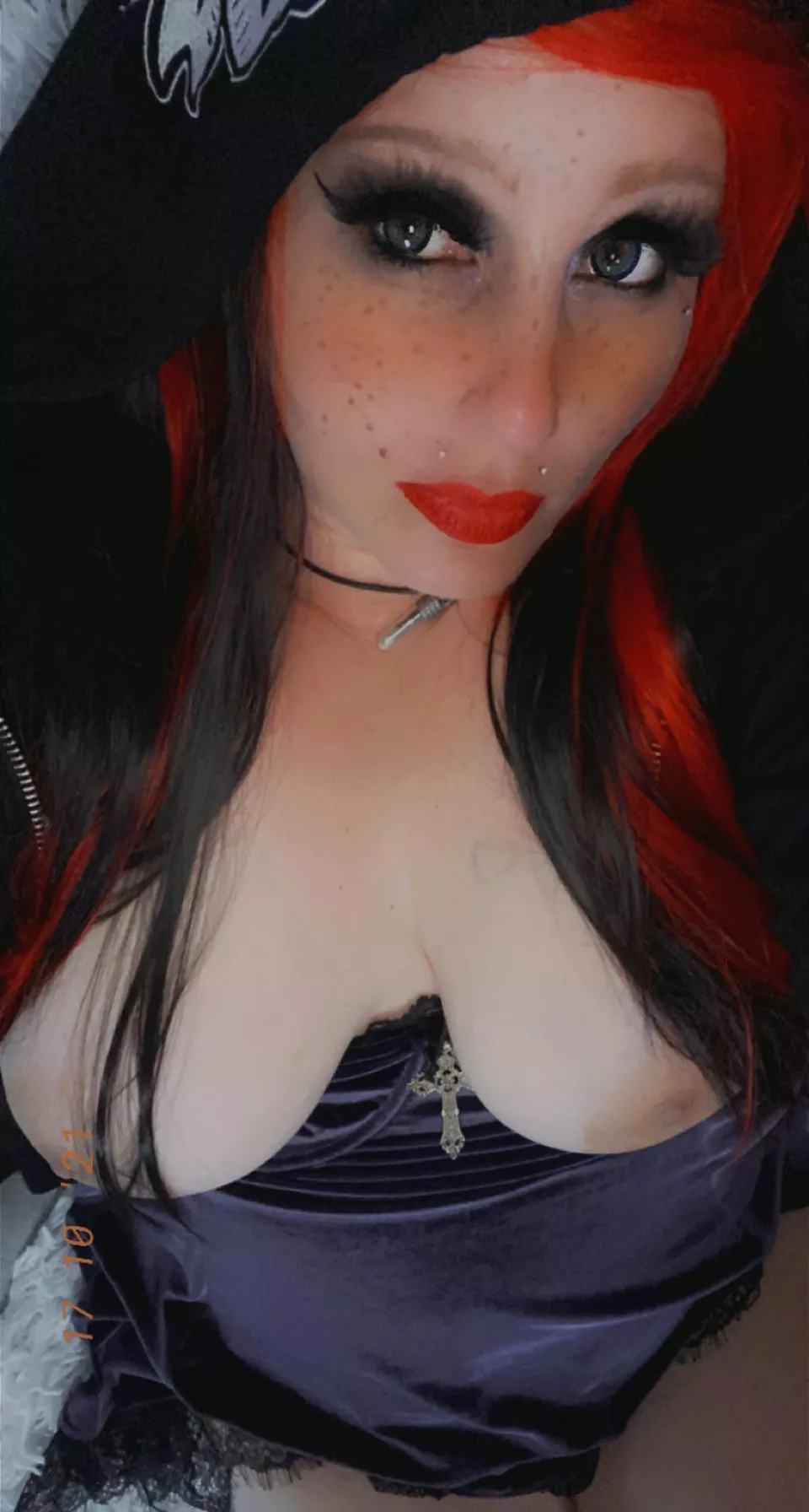 ❄️ 🖤❤️ ❄️ 🖤❤️