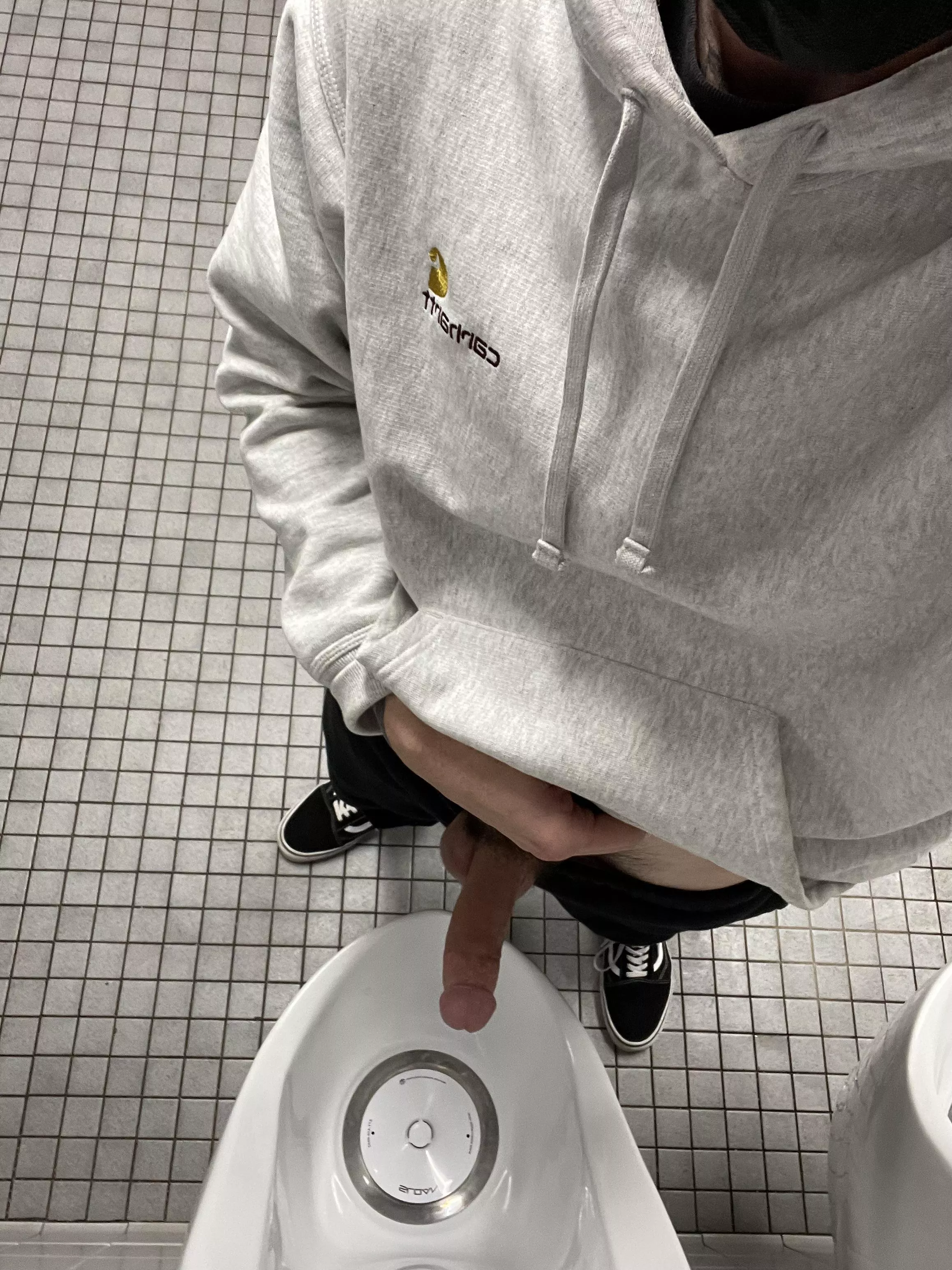 👀