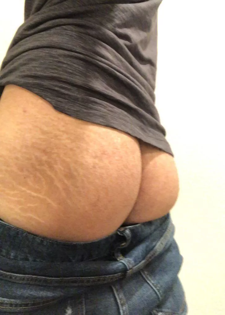 🍑 🍑