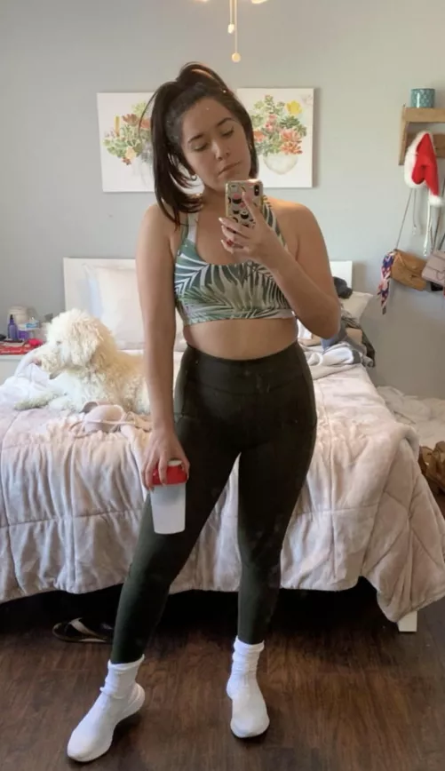 ‎