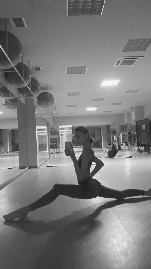 π§ββοΈ π§ββοΈ