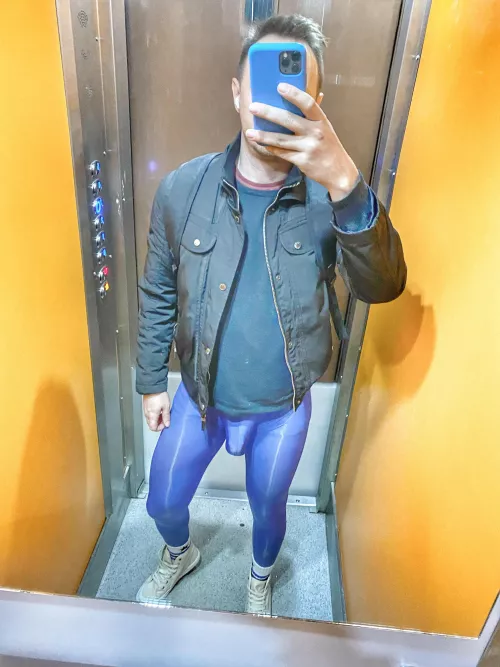 😜
