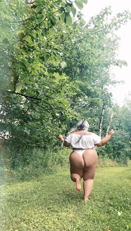 🌿