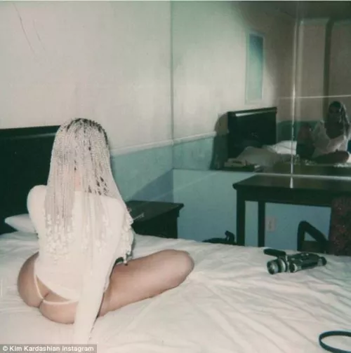 🌫 🌫