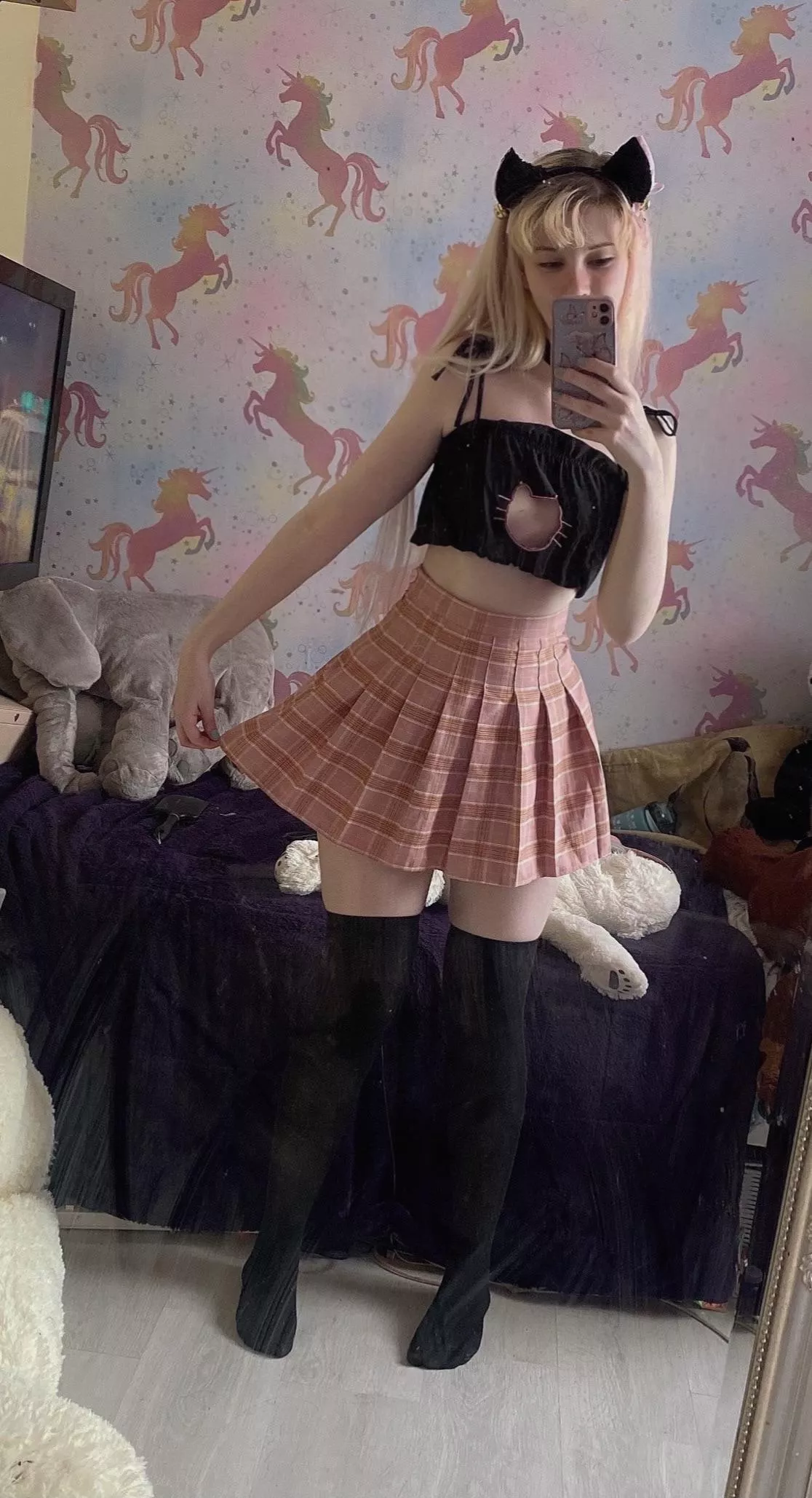 (✿◠‿◠) (✿◠‿◠)