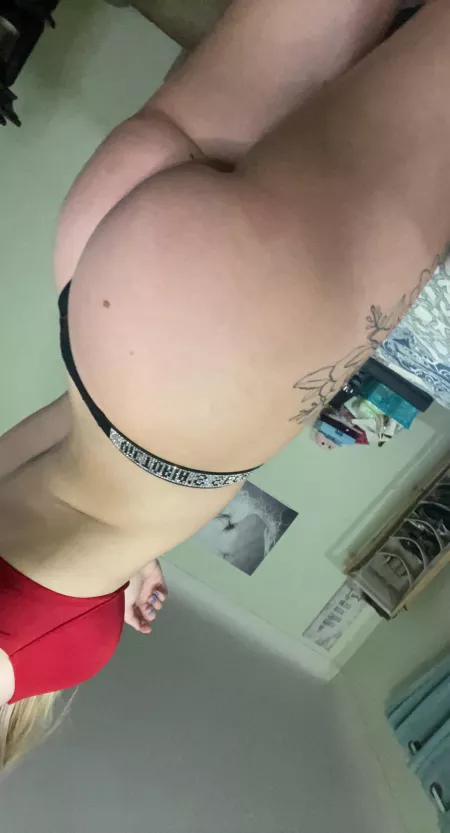 🍑 🍑