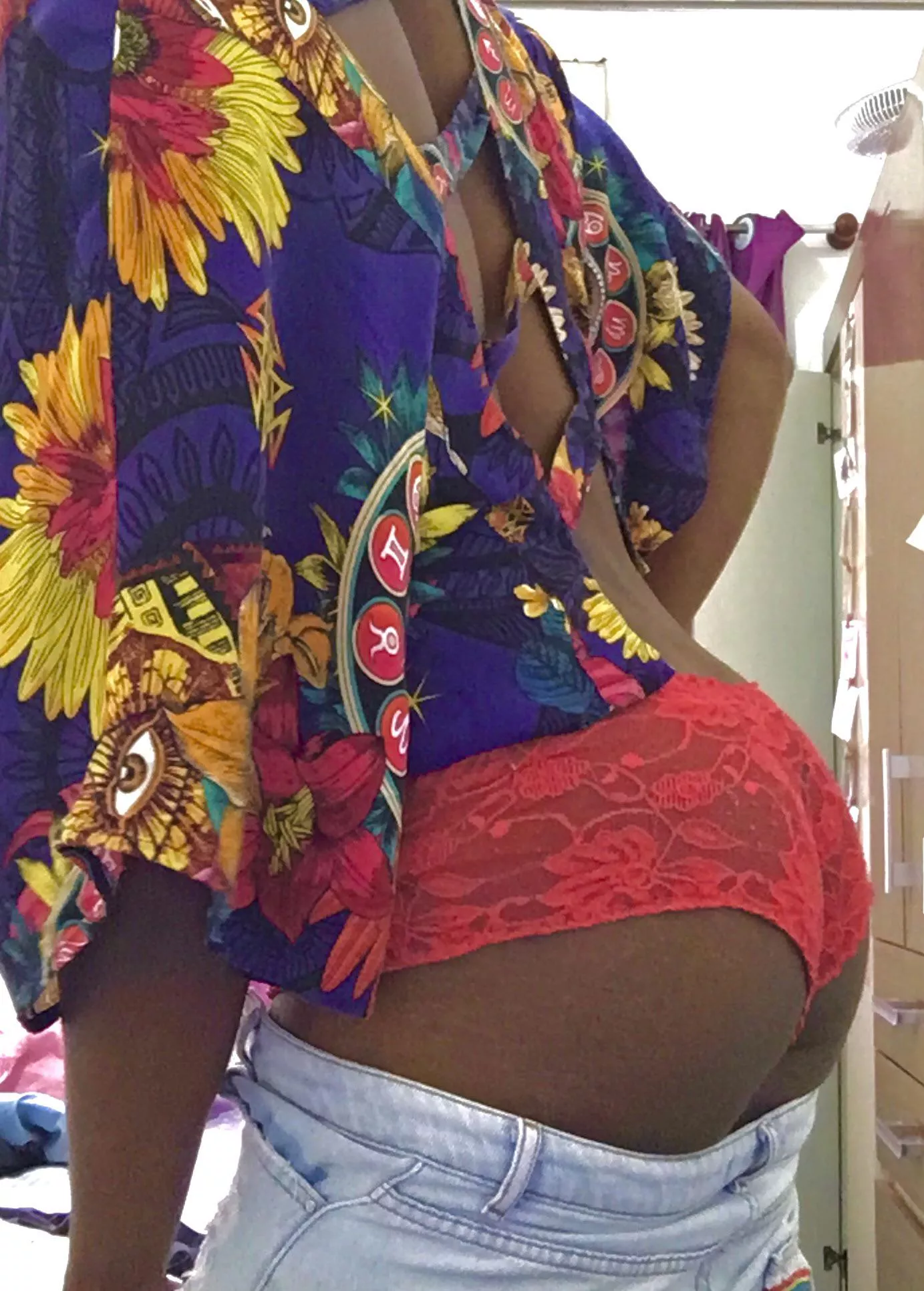 🍑🥺 🍑🥺