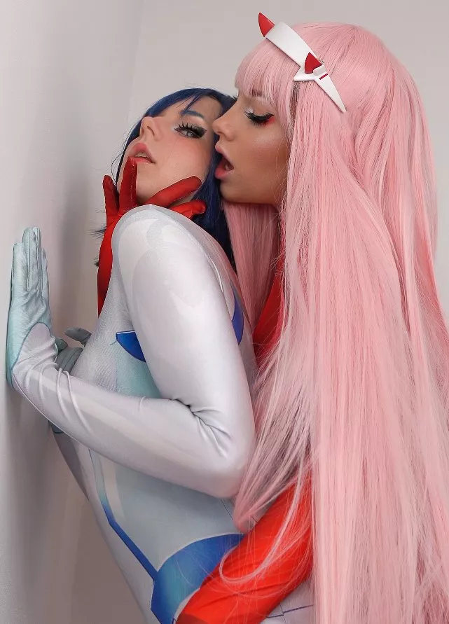 02 touching Ichigo down under~ Ichigo by x_nori_ [Self] and 02 by Milkimind from Darling in the franxx