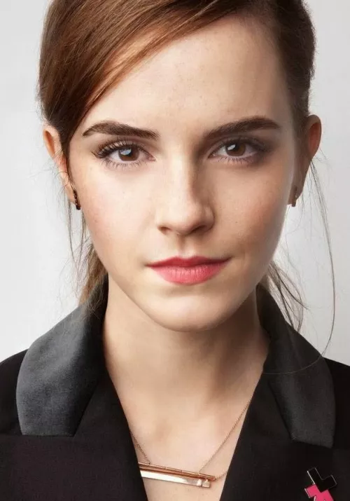 1 Hour of freeuse of Emma Watson would be a dream... 1 Hour of freeuse of Emma Watson would be a dream...