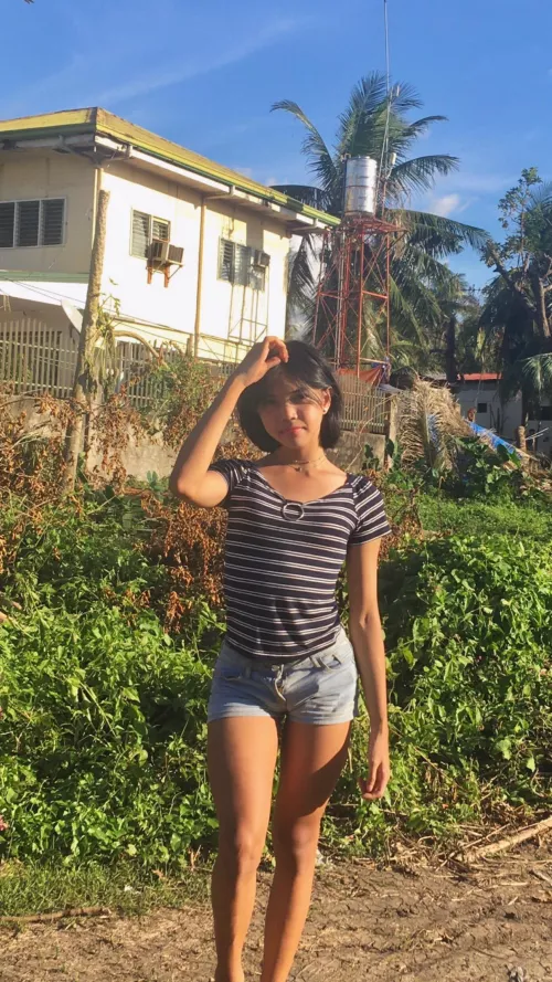 1 year of dressing fem clothes nooww feeling very happy :> 1 year of dressing fem clothes nooww feeling very happy :>