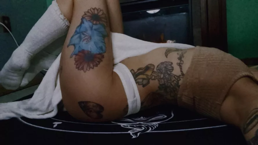 10% discount on my OF. Come have fun