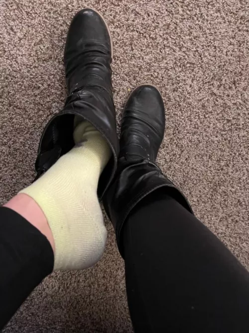 12 hours today. Dm me if you need a pair too.