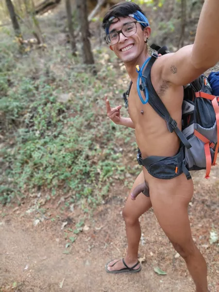 16 miles of trail running/hiking like this the entire time 👣 16 miles of trail running/hiking like this the entire time 👣
