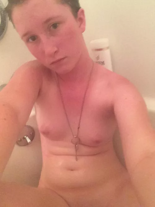 18, 5’2, 120lbs what do you think?