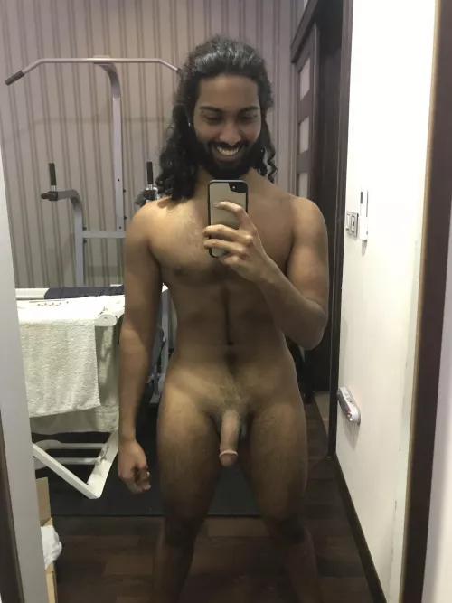 18 65kg 5’5”. Love this page!