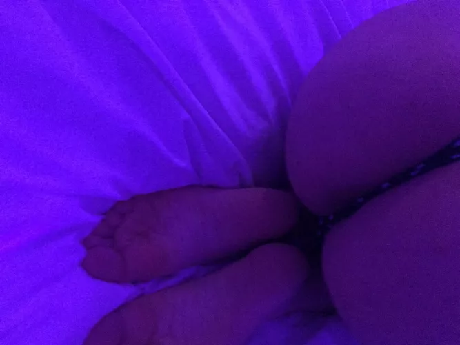 (18) Can we fuck on the first date? 🥺