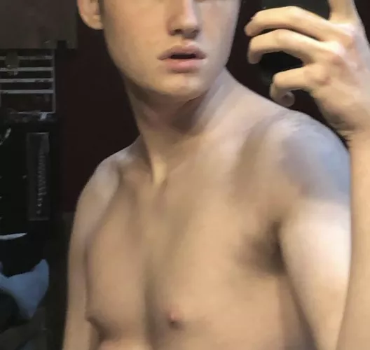 18 chaser for chub tops, message me with pics and let chat