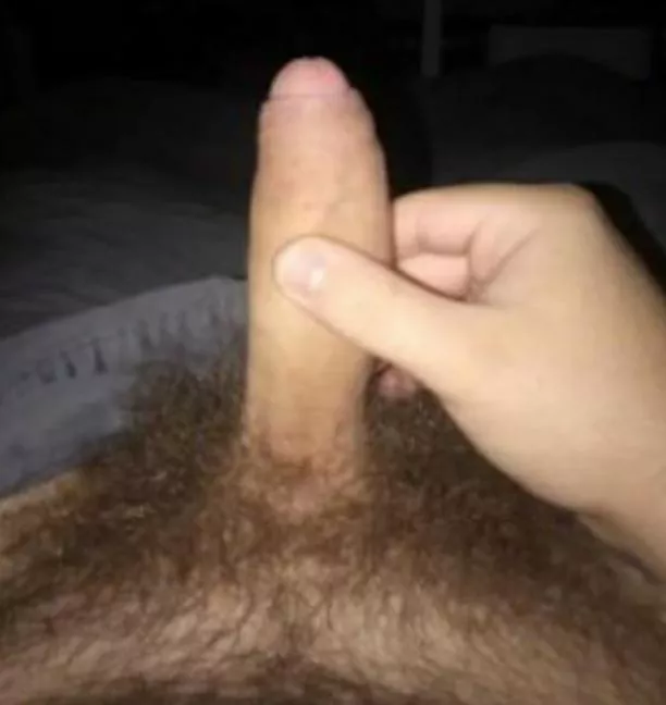 [18] Is 5.5 inches average or should it belong here?