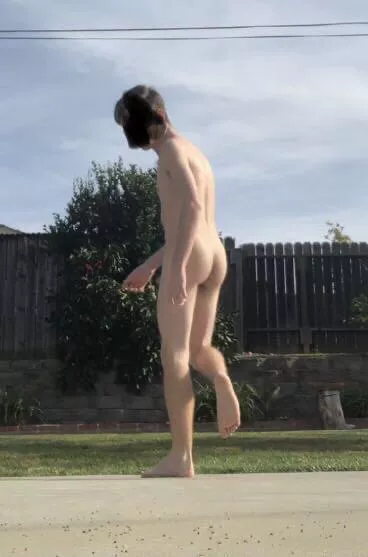 18 will send all my saved nudes for anyone who wants to ss and expose me snap Jasonbare2