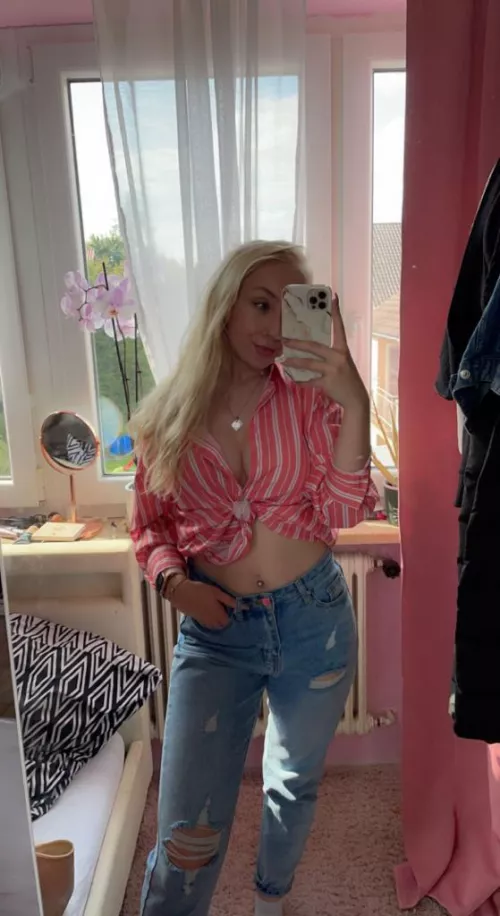 (18) would you jerk off to my nudes, if i would sent u some ? (18) would you jerk off to my nudes, if i would sent u some ?
