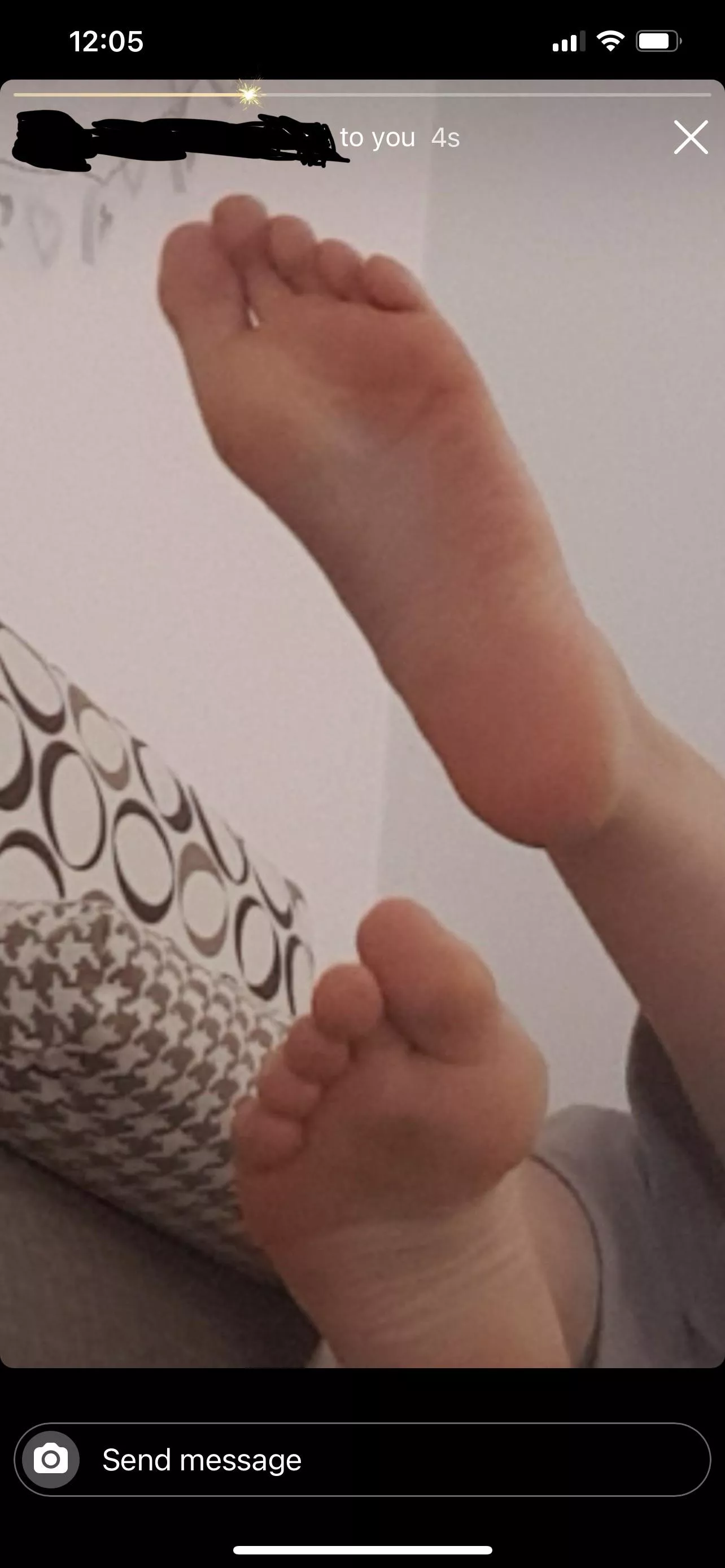 18 year old girl’s soles 18 year old girl’s soles