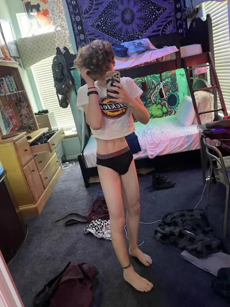 18m i was so nervous posting at first but after the response i got i kinda wanna keep doing this ๐
18m i was so nervous posting at first but after the response i got i kinda wanna keep doing this ๐