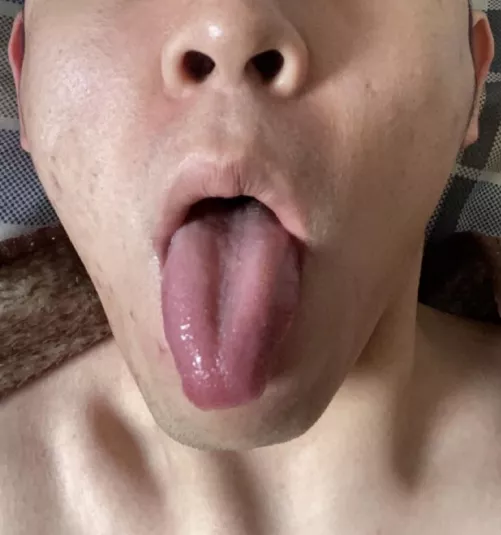 19. Dm me if you’re into doing ahegao