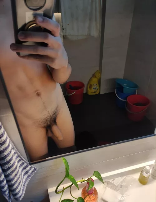 (19) do i have a hot body?