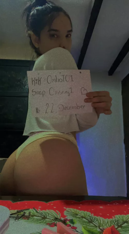 19 [F4M] (selling) Hi, SEXTING🎅🏻VIDEO CALL🎄VIDEO (anal, twerking) 🎅🏻GFE🎄 (Live verification)🎅🏻add me to my kik @ orihot01 🎄Snap @ orisexy1🎅🏻