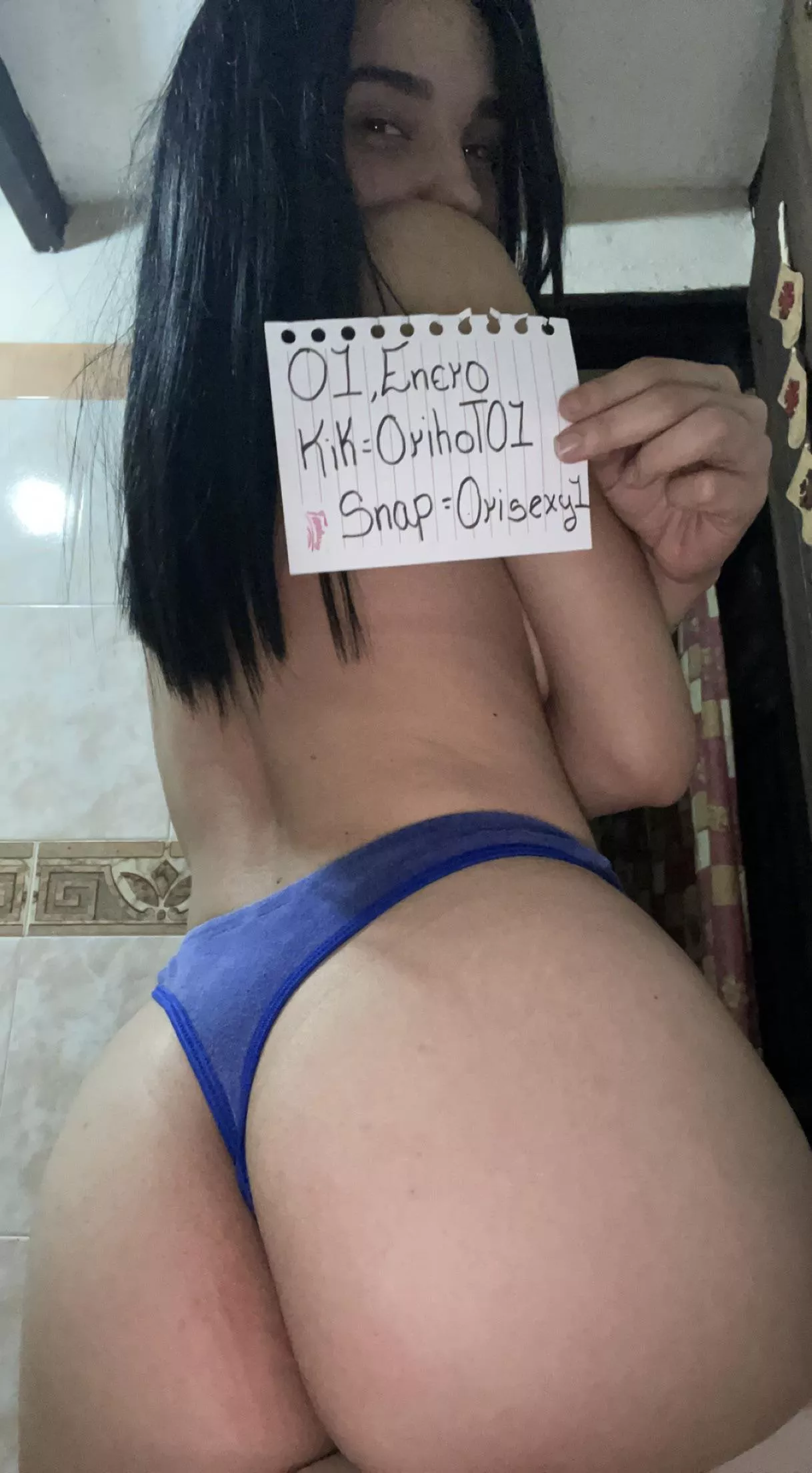 19 [F4M] (selling) Hi, SEXTING🎅🏻VIDEO CALL🎄VIDEO (anal, twerking) 🎅🏻GFE🎄 (Live verification)🎅🏻add me to my kik @ orihot01 🎄Snap @ orisexy1🎅🏻